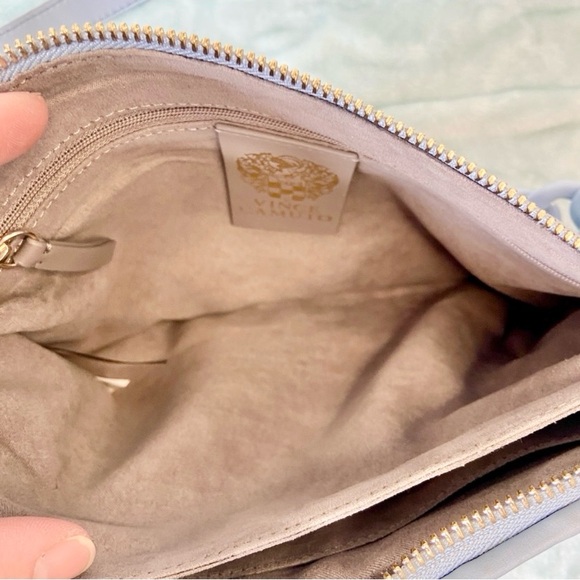 Vince Camuto NEW Adyna Leather Crossbody Purse with Chain Cerulean Blue - Picture 14 of 15